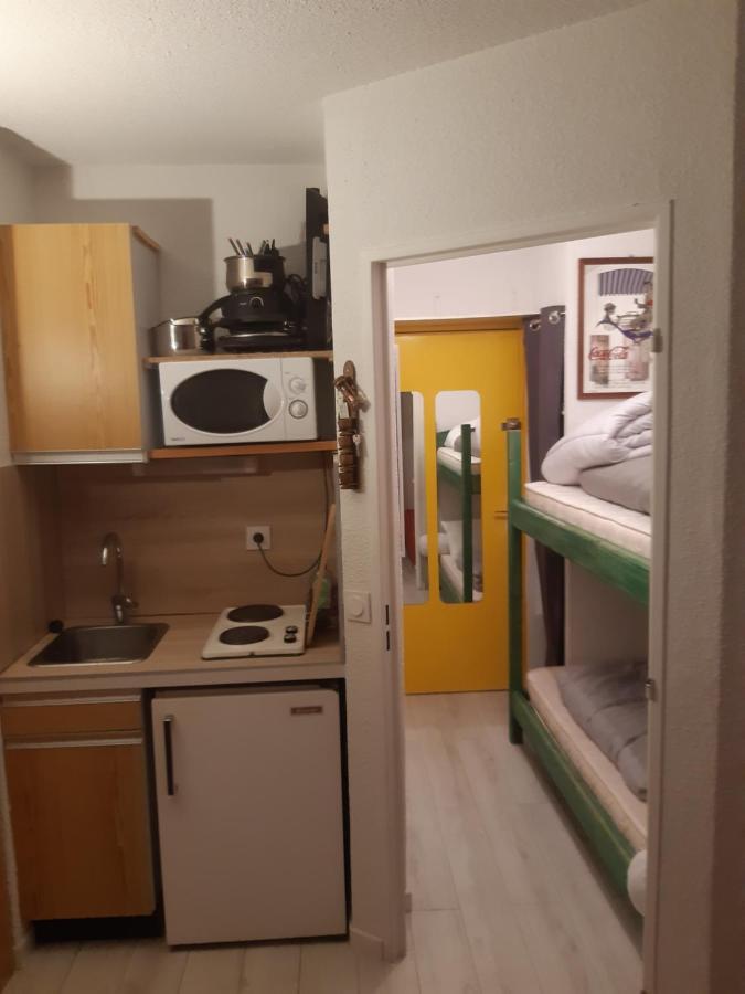Studio Apartment อัลโลส ภายนอก รูปภาพ